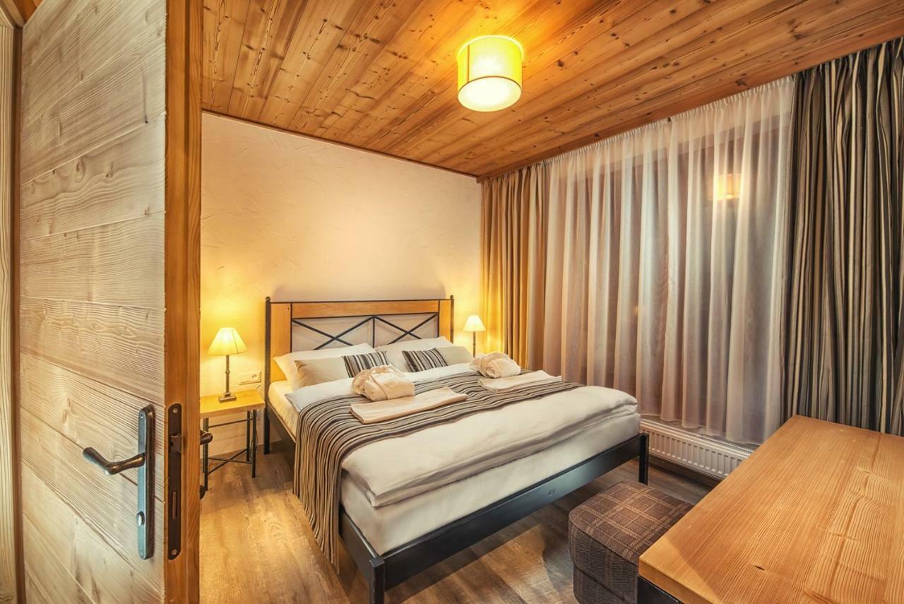 Apartment Sophie De Luxe 데마노브스카돌리나 외부 사진